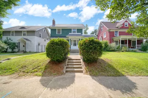 1112 First St, Jackson, MI 49203