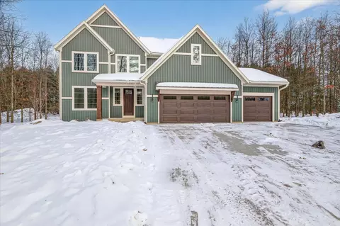 6567 Chaffey Creek Trl, Richland, MI 49083