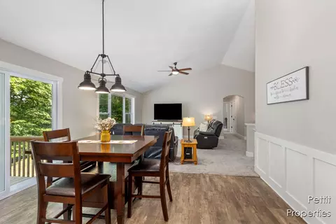 2577 Chapel Ct, Dorr, MI 49323 photo 15