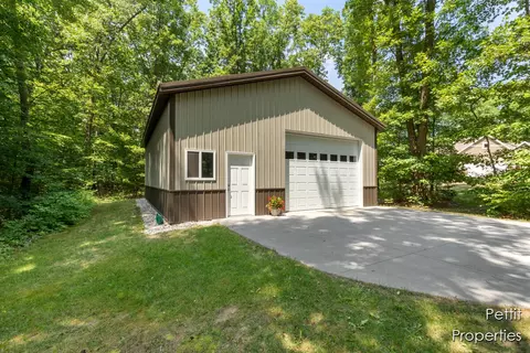 2577 Chapel Ct, Dorr, MI 49323 photo 42