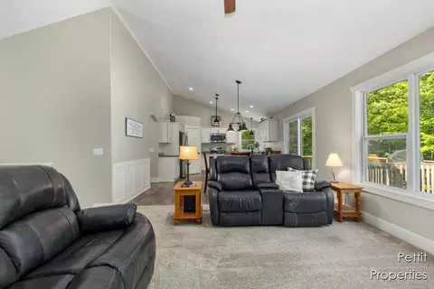 2577 Chapel Ct, Dorr, MI 49323 photo 13
