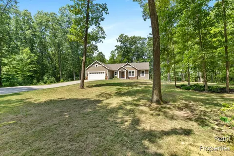 2577 Chapel Ct, Dorr, MI 49323 photo 7