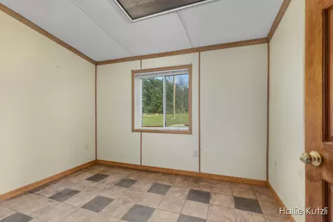 3230 Johnson Ave, Newaygo, MI 49337 photo 16