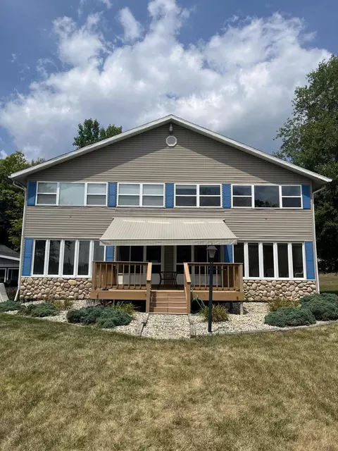 9677 W Camden Rd, Montgomery, MI 49255