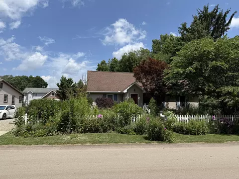 220 Second St, Concord, MI 49237