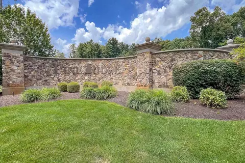 pine ridge drive, Niles, MI 49120