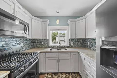 1123 Walker St, Jackson, MI 49202 photo 7