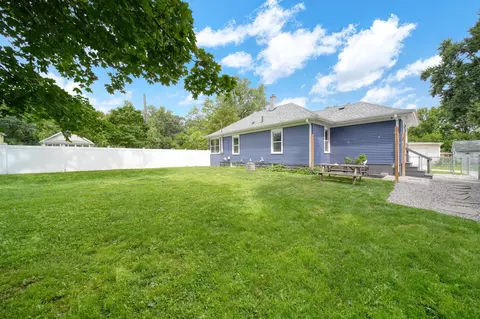 1123 Walker St, Jackson, MI 49202 photo 36
