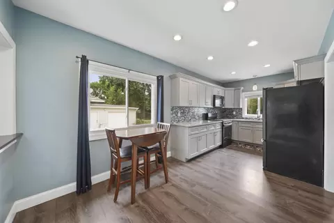 1123 Walker St, Jackson, MI 49202 photo 8