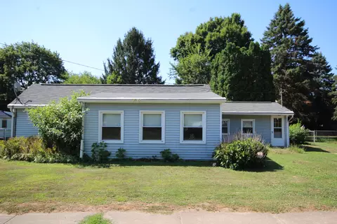 327 Mckain St, Vicksburg, MI 49097