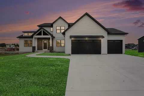 3509 Conrail Dr, Byron Center, MI 49315