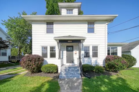 110 S Durand St, Jackson, MI 49203