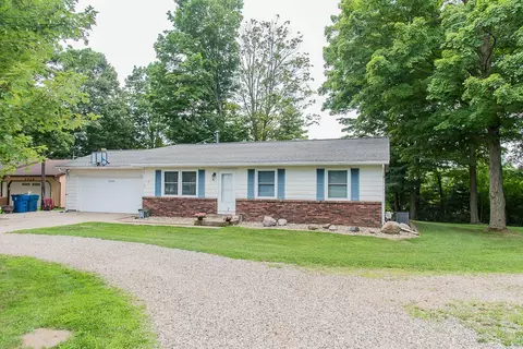 2305 Barney Rd, Kalamazoo, MI 49004