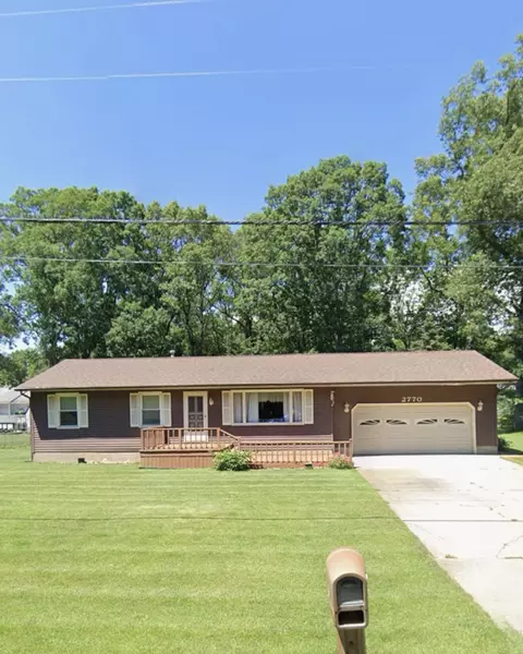 2770 Macarthur Rd, Muskegon, MI 49442