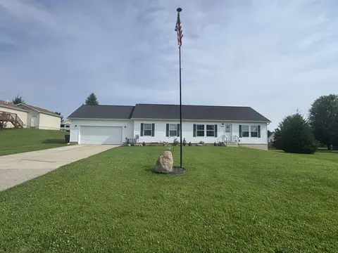 516 Cecil Dr, Concord, MI 49237