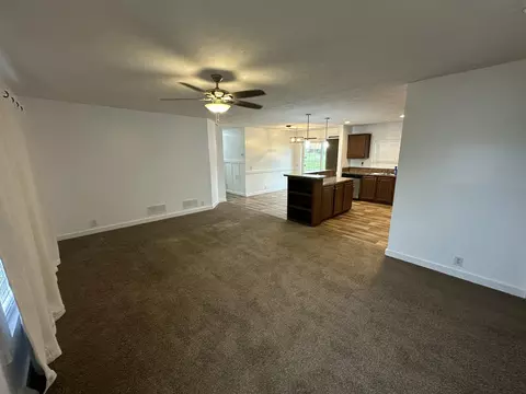 516 Cecil Dr, Concord, MI 49237 photo 2
