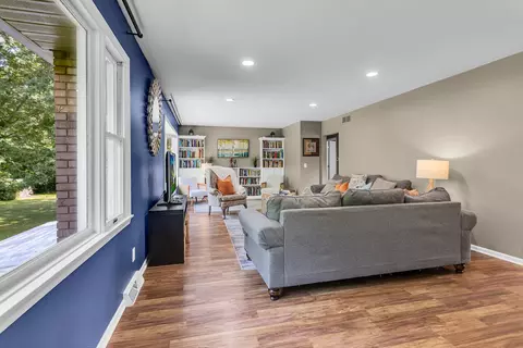 1952 Trinity Ln, Jackson, MI 49201 photo 9