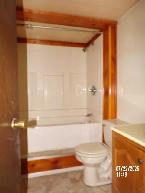 Bath - 7330 N Central Ave, Brohman, MI 49312 photo 2 of 2