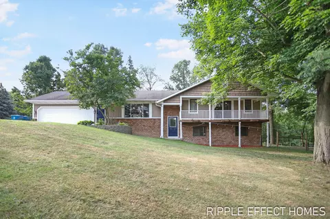 3410 Hidden Meadows St, Zeeland, MI 49464