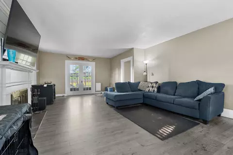 Living - 1020 Miller Rd, Plainwell, MI 49080 photo 4 of 4