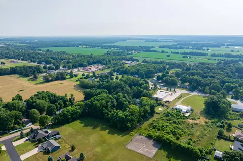 View/Area - 1020 Miller Rd, Plainwell, MI 49080 photo 12 of 13