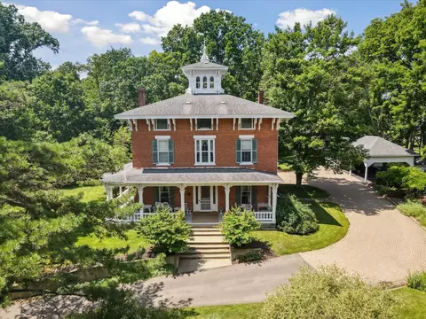410 N Eagle St, Marshall, MI 49068