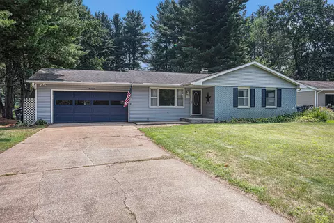 3990 Rollridge Ave, Kalamazoo, MI 49004