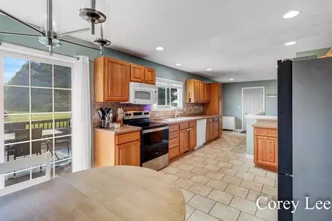 6017 Reeder Rd, Lyons, MI 48851 photo 10