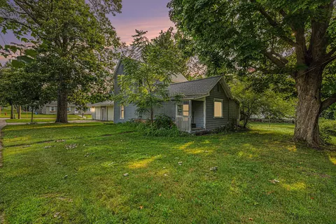 727 N East St, Hastings, MI 49058