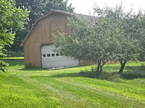 1875 Craft Rd, Grass Lake, MI 49240