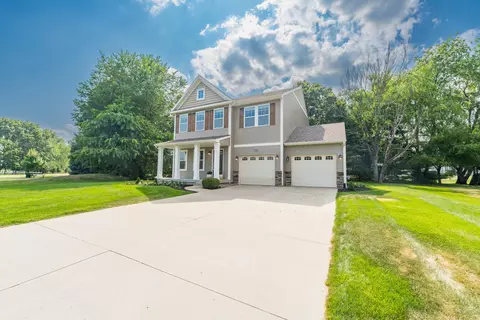 7620 Stablebrook Cir, Kalamazoo, MI 49009