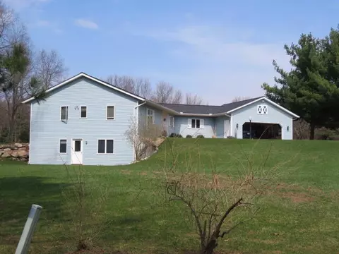 1307 Sargent Ave SE, Ada, MI 49301