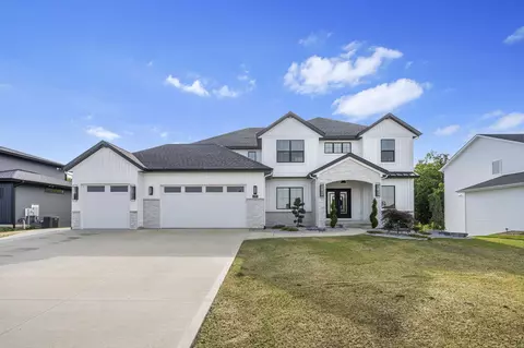 1815 Kingsland Dr, Byron Center, MI 49315