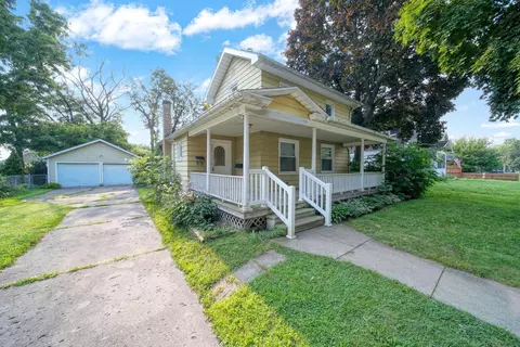 827 Backus St, Jackson, MI 49202