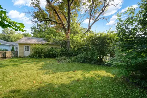 827 Backus St, Jackson, MI 49202 photo 11