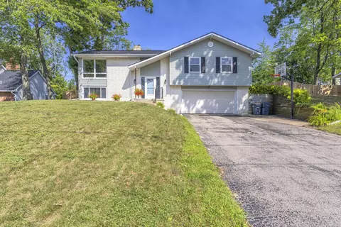 7623 Hampton Oaks Dr, Portage, MI 49024