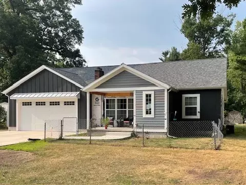1234 W Giles Rd, Muskegon, MI 49445