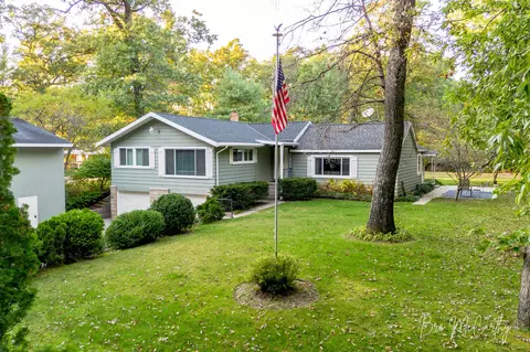 1926 Fir Ave, Holton, MI 49425