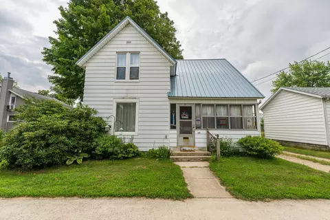 120 E Saint Marys St, Decatur, MI 49045
