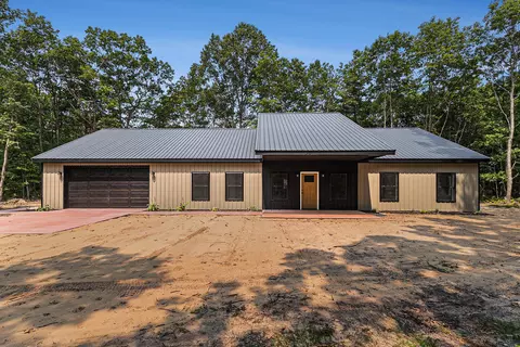 4347 N Sherman Rd, Ludington, MI 49431