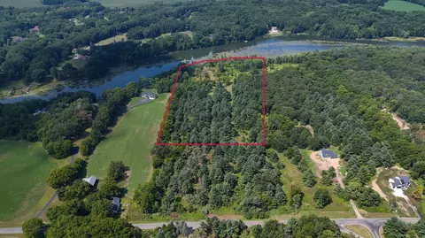 9245 Alaska Ave SE, Caledonia, MI 49316