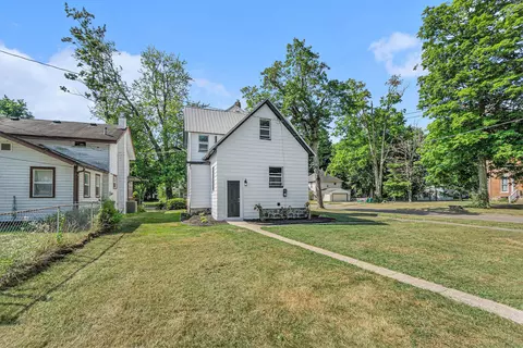 300 E Bennett St, Three Rivers, MI 49093 photo 18