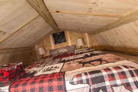 Bedroom - 8532 S 1st St, Baldwin, MI 49304 photo 7 of 7