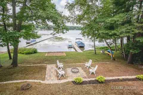 13105 S Englewright Dr, Sand Lake, MI 49343 photo 19