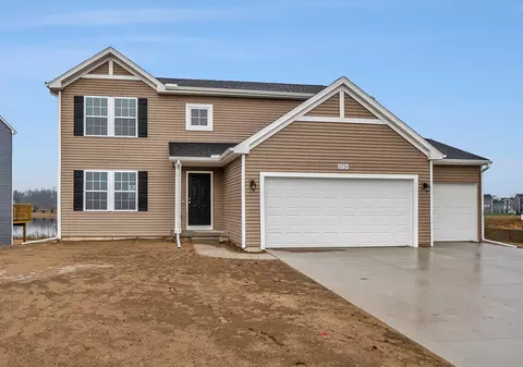 13726 Oasis Ave, Holland, MI 49424