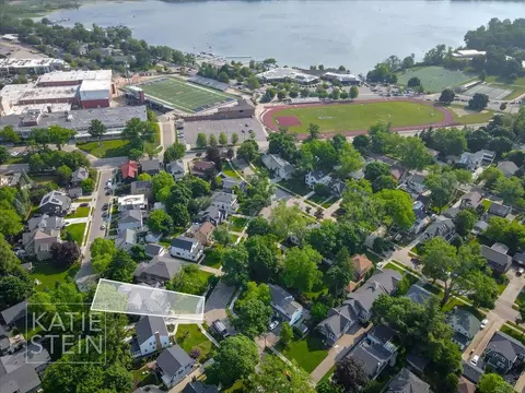 859 Orchard Ave SE, East Grand Rapids, MI 49506