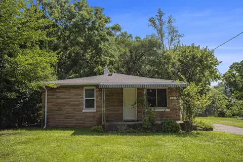 1934 Nazareth Rd, Kalamazoo, MI 49048