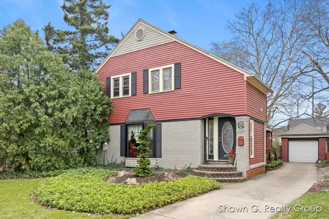 2119 Paris Ave SE, Grand Rapids, MI 49507