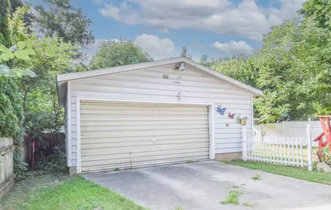 162 Walnut St, Coldwater, MI 49036 photo 2