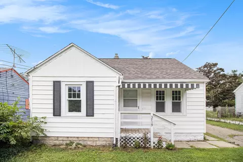 3719 Ash St, Kalamazoo, MI 49001